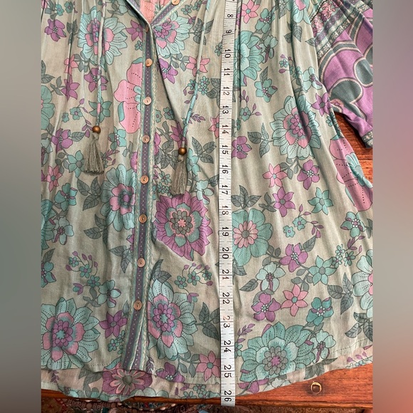 🪶Spell Buttercup Flutter Blouse M🪶 - Picture 10 of 11